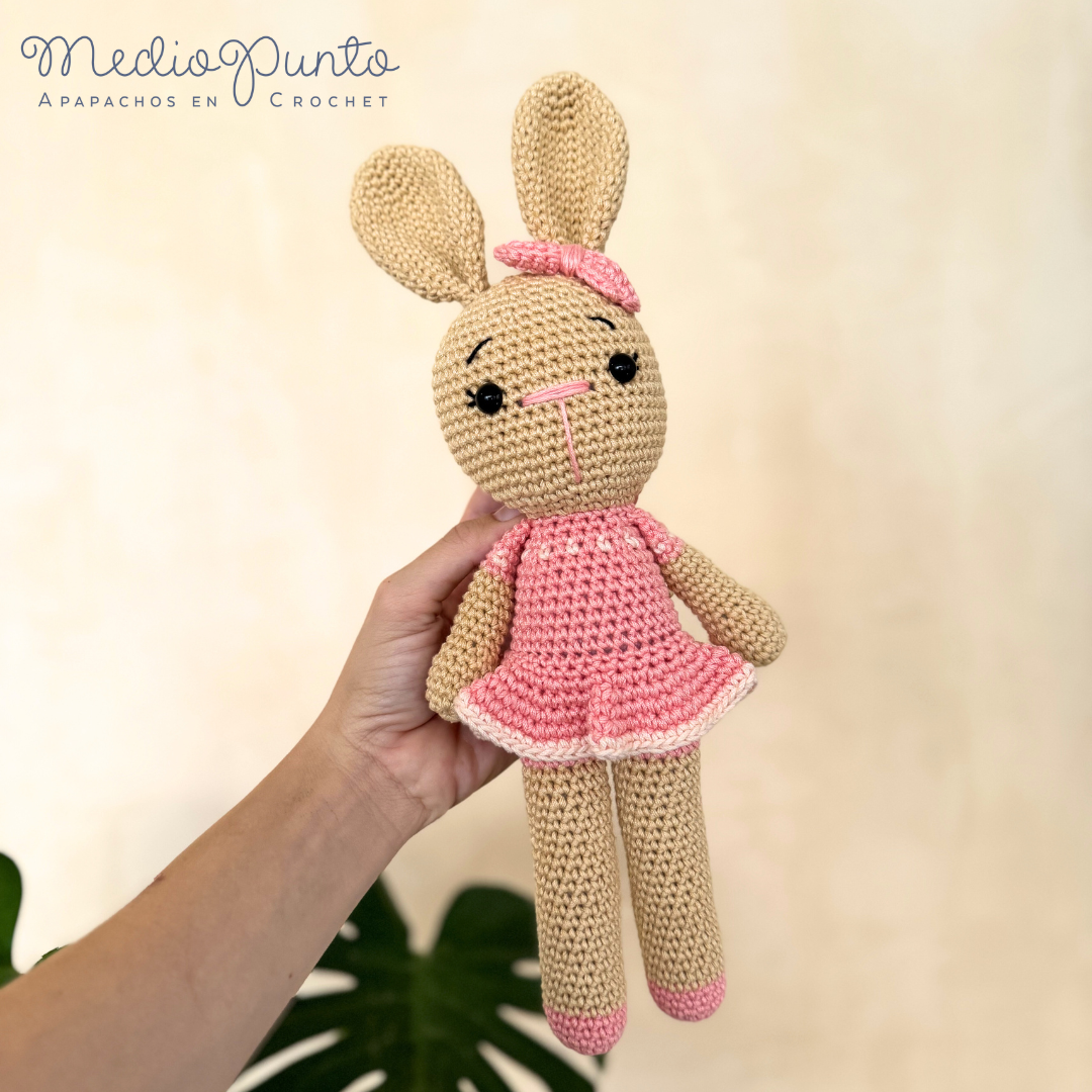 Conejita · Tuula Coral